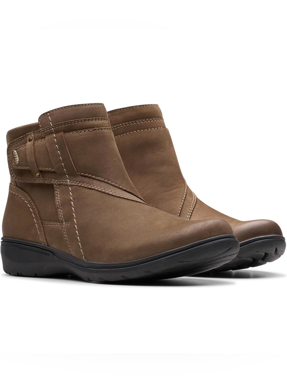 🖤🖤 Clarks Women's Carleigh Style Boots Mushroom Nubuck 7M